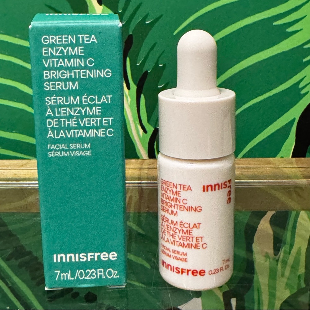 NWT Innisfree Green Tea Enzyme Vitamin C Brightening Serum Mini 7ml